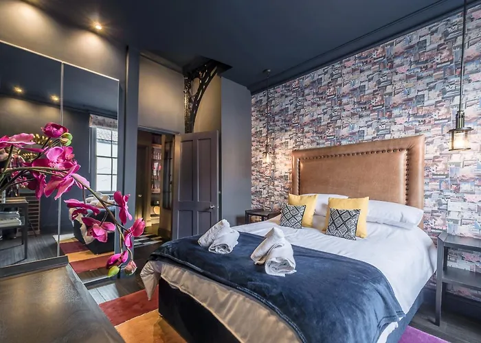 Elegant Norwich Apartment In The Lanes W Parking