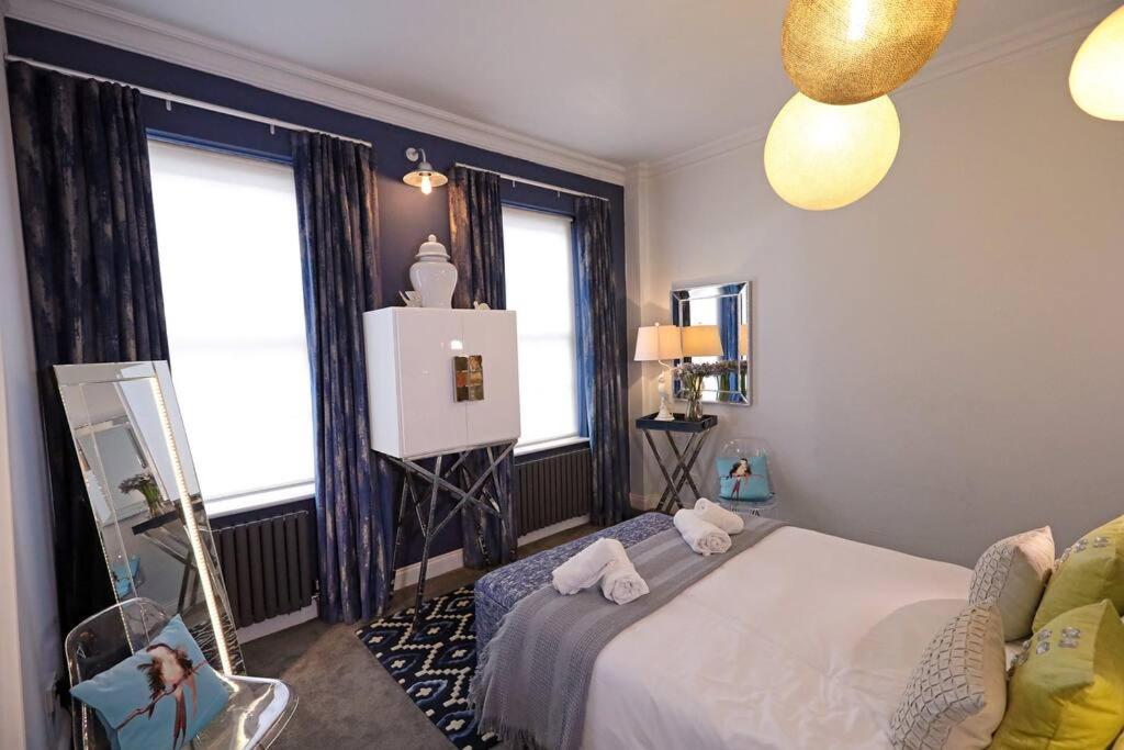 Elegant Norwich Apartment In The Lanes W Parking